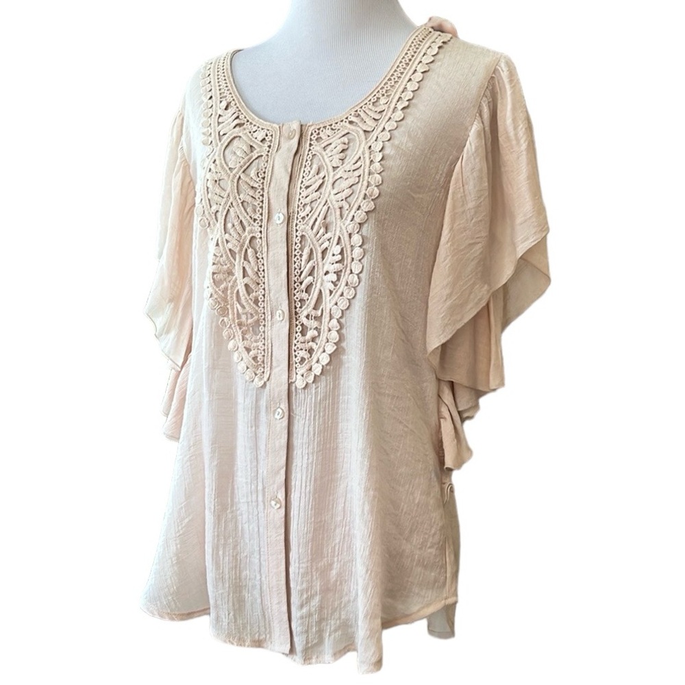SPENSE CROCHET LACE FLUTTER SLEEVE BUTTON FRONT BLOUSE NUDE BEIGE SIZE SMALL